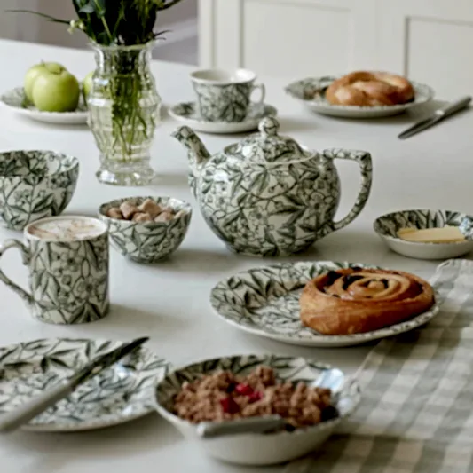 Green Prunus Small Teapot Gift Set